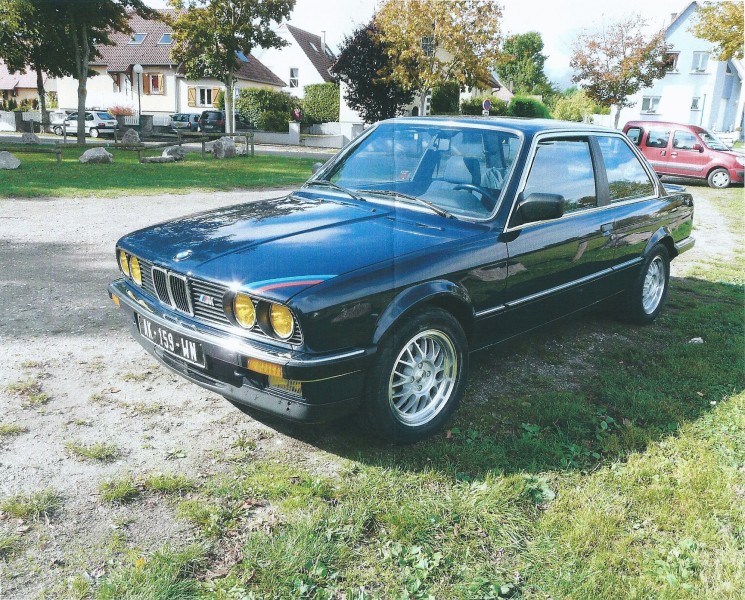 BMW_E30_325I.jpg