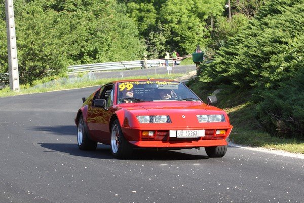 alpine_a310_v6_pm.jpg