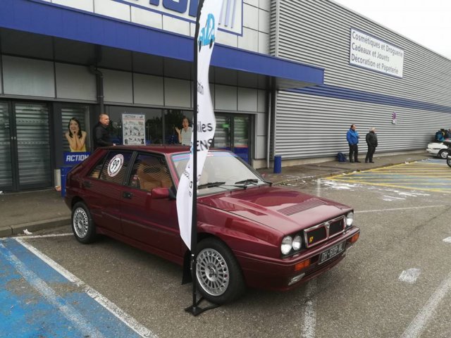 lancia_delta_cf.jpg